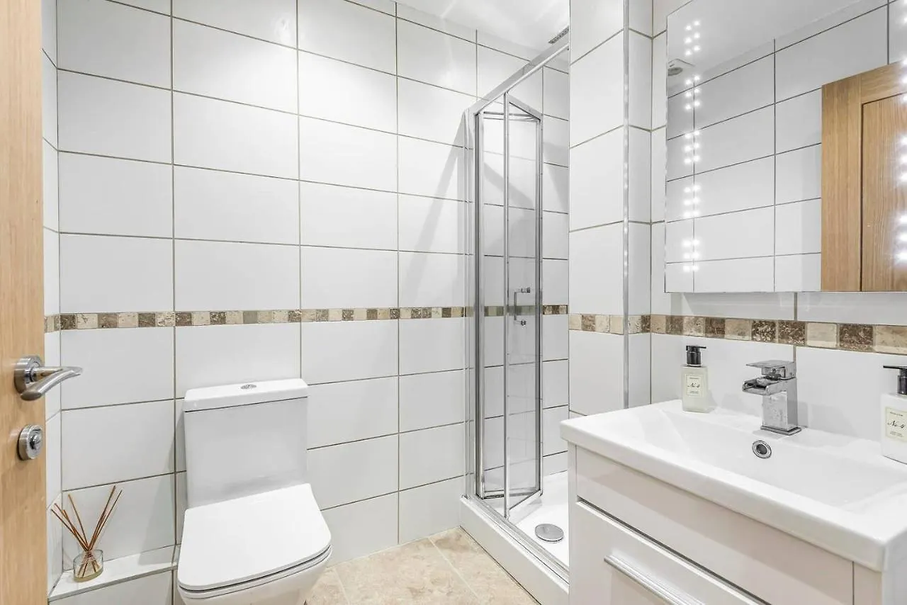 Wonderful Pet Friendly One Bed Apartment In York Great For Couples Or Friends With A Pull Out Comfortable Sofa Bed Right On The River Ouze With A Private Courtyard United Kingdom