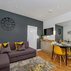 Apartment Henry Court 2, York